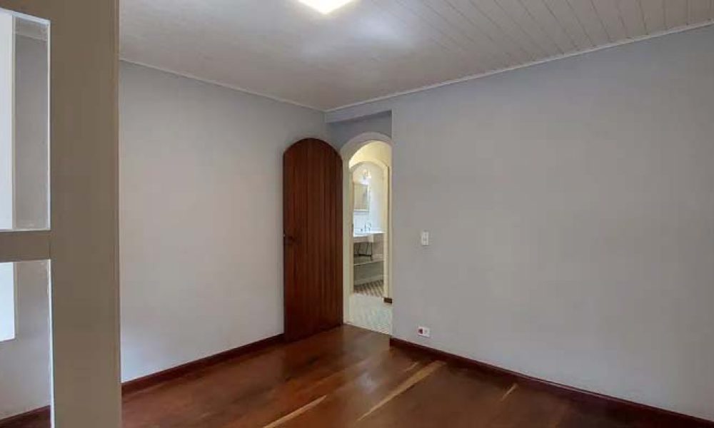 Casa 258 m² em Capivari em Campos do Jordão_ (26)