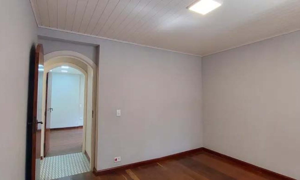 Casa 258 m² em Capivari em Campos do Jordão_ (27)